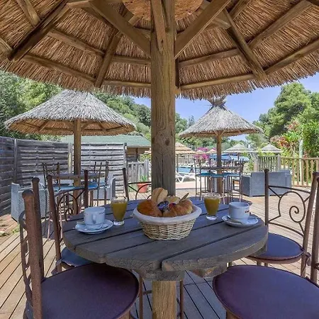 3 Etoiles - Eeicci Cargèse